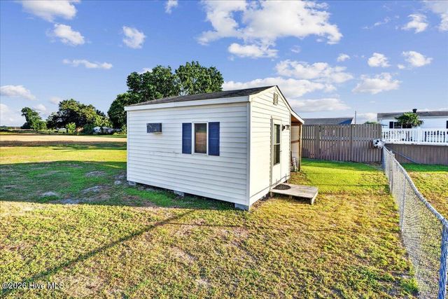 4165 Five Points Road, La Grange, NC 28551