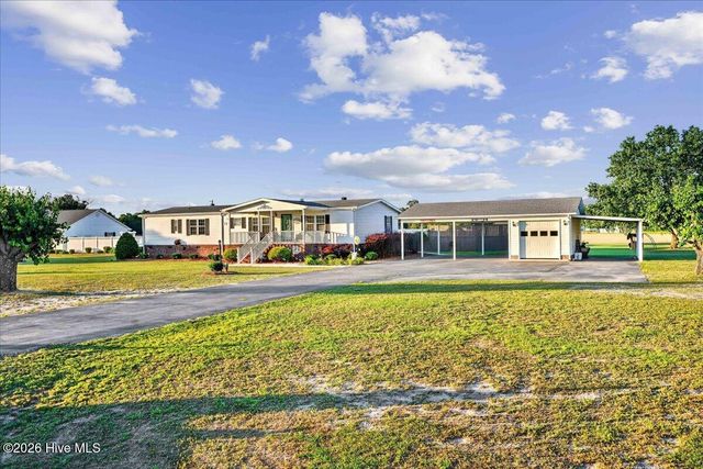 4165 Five Points Road, La Grange, NC 28551