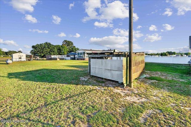 4165 Five Points Road, La Grange, NC 28551