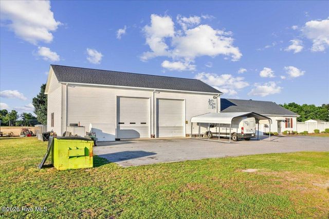 4165 Five Points Road, La Grange, NC 28551