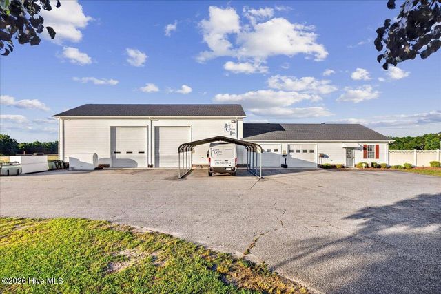 4165 Five Points Road, La Grange, NC 28551