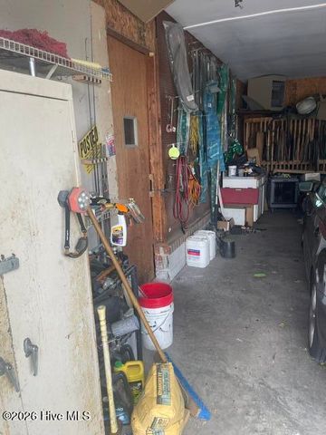 4165 Five Points Road, La Grange, NC 28551