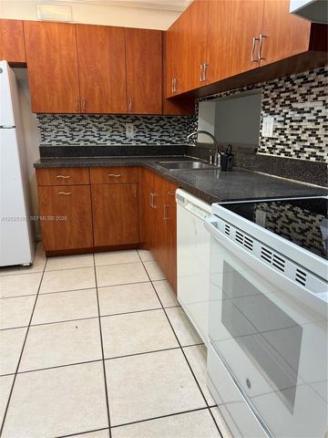 8400 SW 133rd Ave Rd 121, Miami, FL 33183