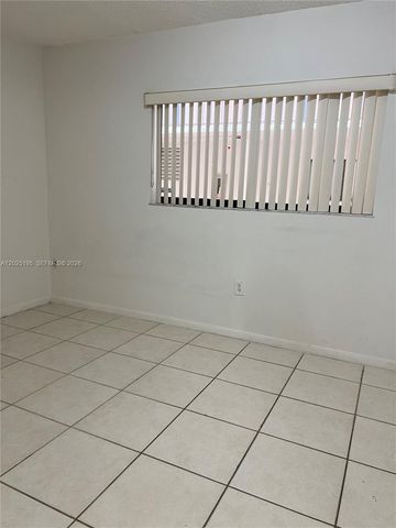 8400 SW 133rd Ave Rd 121, Miami, FL 33183