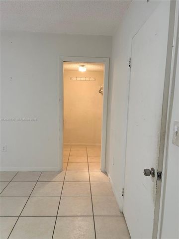 8400 SW 133rd Ave Rd 121, Miami, FL 33183