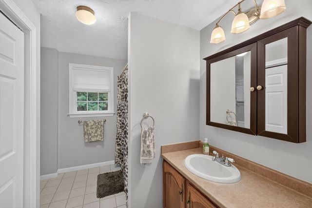 13 Old Meetinghouse Grn 13, Norton, MA 02766