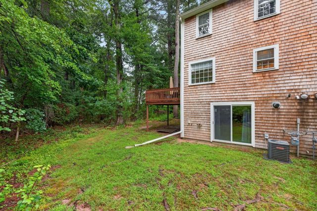 13 Old Meetinghouse Grn 13, Norton, MA 02766
