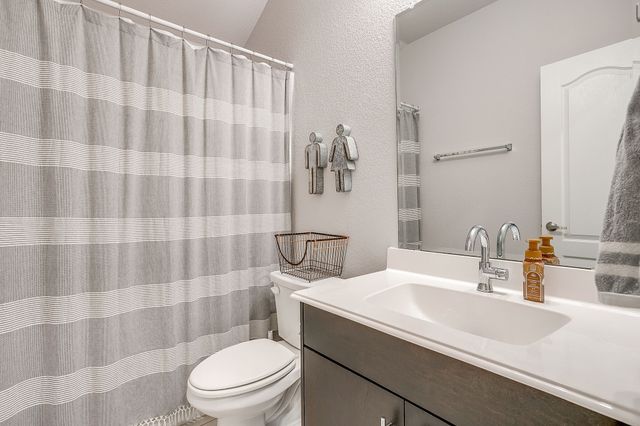 1069 Nighthawk Trail, Alvarado, TX 76009