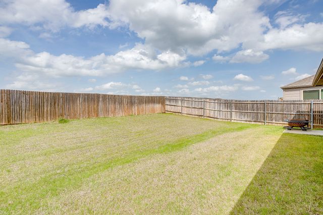 1069 Nighthawk Trail, Alvarado, TX 76009