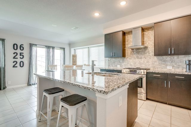 1069 Nighthawk Trail, Alvarado, TX 76009