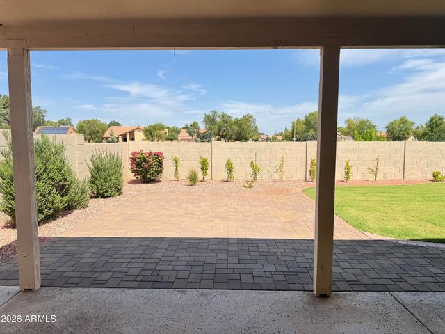 2412 W MISSION Drive, Chandler, AZ 85224