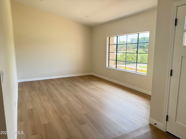 2412 W MISSION Drive, Chandler, AZ 85224