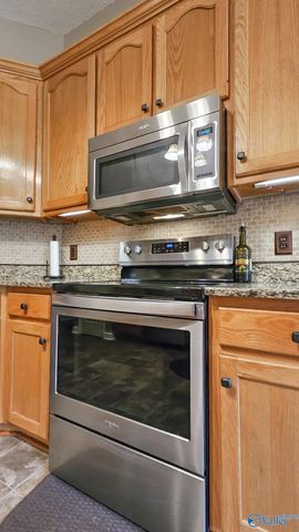 112 Glade Creek Circle, Harvest, AL 35749