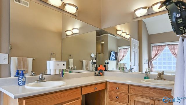 112 Glade Creek Circle, Harvest, AL 35749