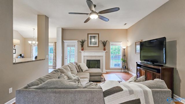 112 Glade Creek Circle, Harvest, AL 35749