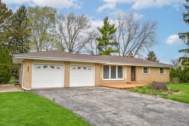 W226N309 Takoma DRIVE, Waukesha, WI 53186