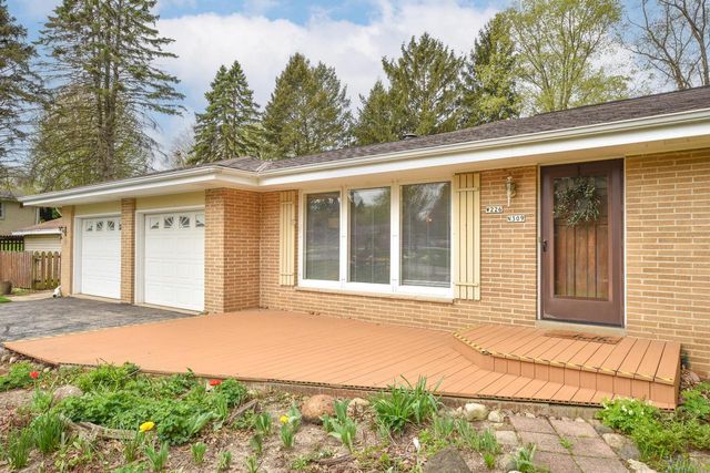 W226N309 Takoma DRIVE, Waukesha, WI 53186