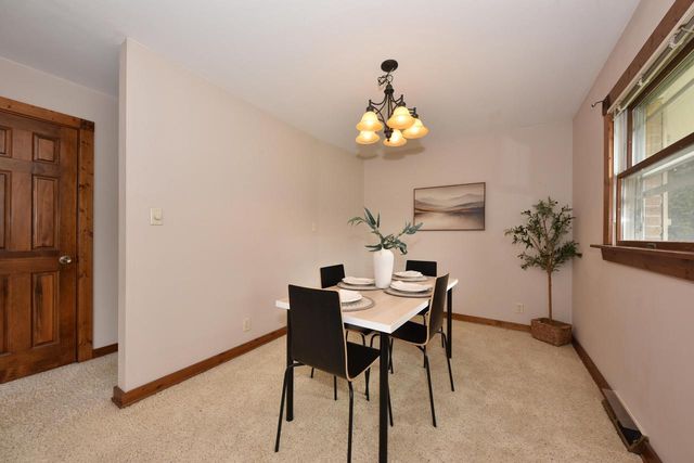 W226N309 Takoma DRIVE, Waukesha, WI 53186