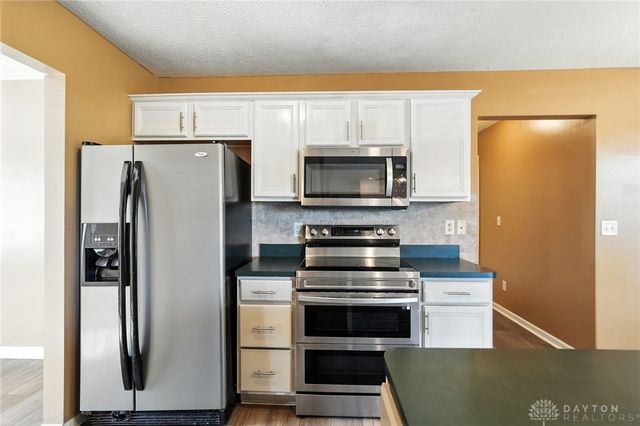 809 Ginger Ridge Drive, Trenton, OH 45067