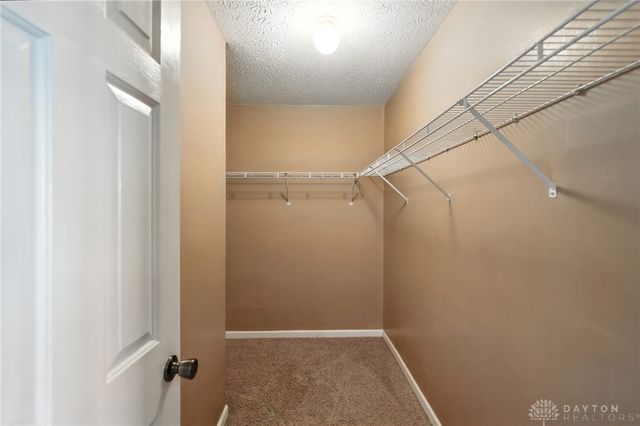 809 Ginger Ridge Drive, Trenton, OH 45067