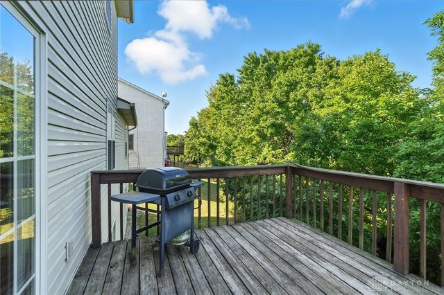 809 Ginger Ridge Drive, Trenton, OH 45067