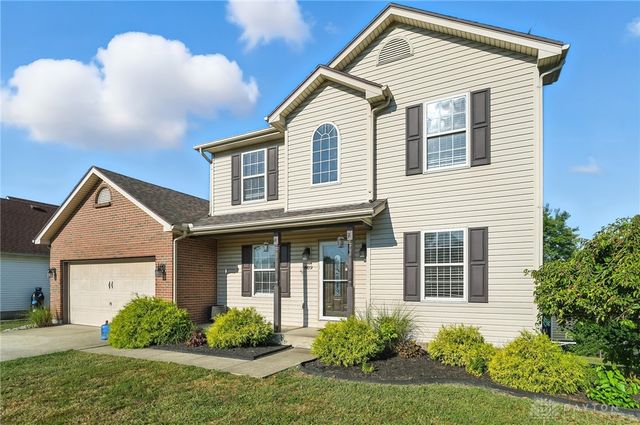 809 Ginger Ridge Drive, Trenton, OH 45067