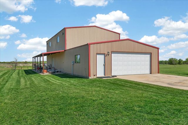 611 Mohawk Drive, Tioga, TX 76271