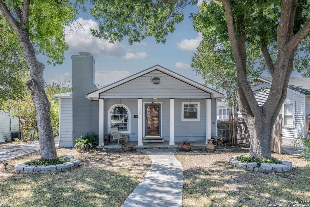 126 MEREDITH, San Antonio, TX 78228