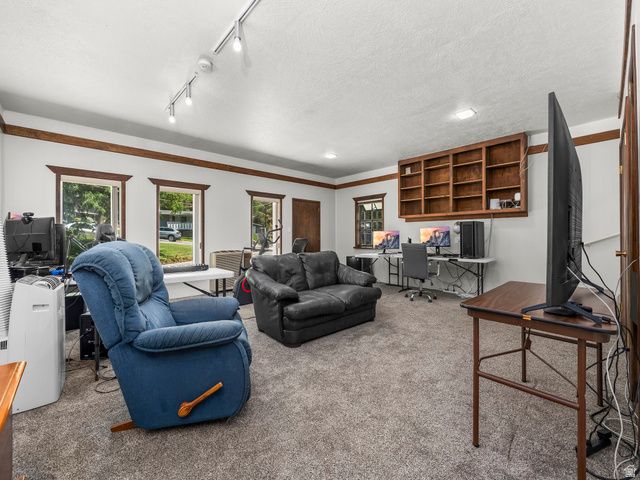 4155 N CRESTVIEW AVE, Provo, UT 84604