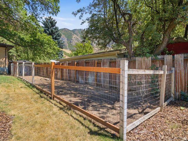 4155 N CRESTVIEW AVE, Provo, UT 84604