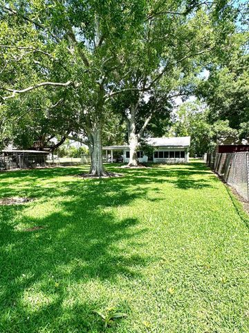 141 Rouen Street, Houma, LA 70363