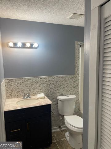 6354 Shannon Parkway 29B, Union City, GA 30291