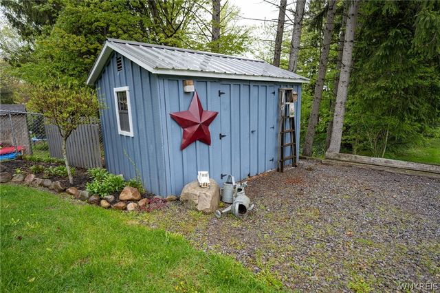 8766 Violet Parkway, Eden, NY 14057