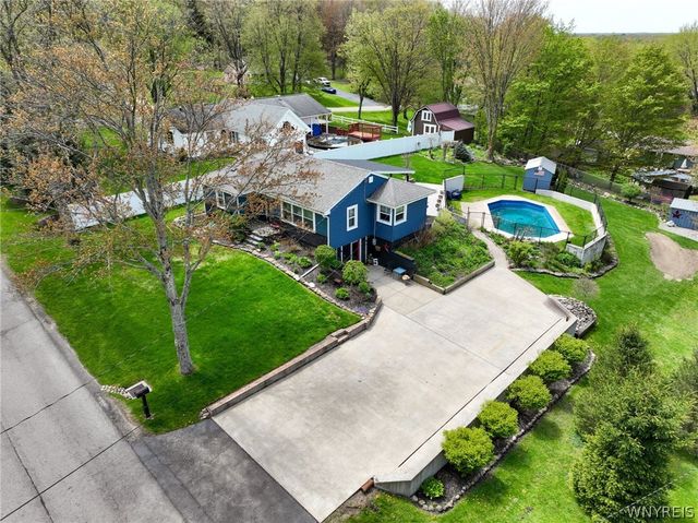 8766 Violet Parkway, Eden, NY 14057