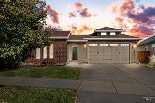 10905 W Oliana Dr, Boise, ID 83709