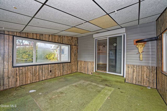 318 Chiswell Road, Schenectady, NY 12304