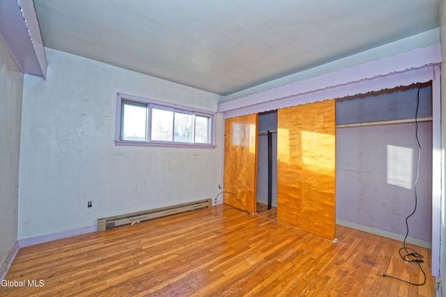 318 Chiswell Road, Schenectady, NY 12304