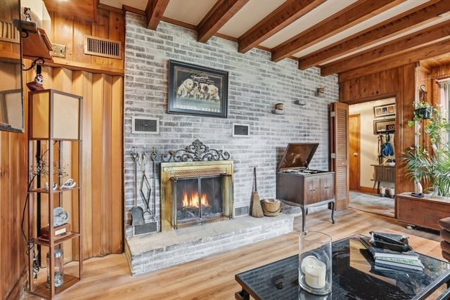 22 Burdett Rd, Lynn, MA 01904