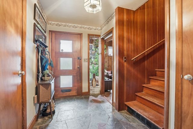22 Burdett Rd, Lynn, MA 01904