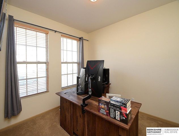 1409 N 208th Street, Elkhorn, NE 68022