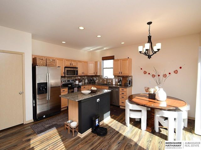 1409 N 208th Street, Elkhorn, NE 68022