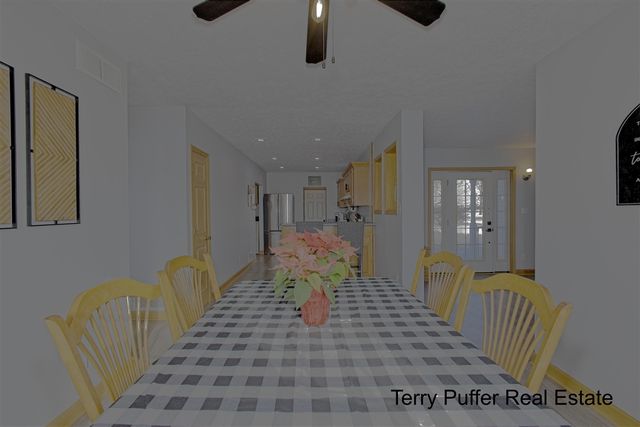 1497 W Grand River Avenue, Ionia, MI 48846