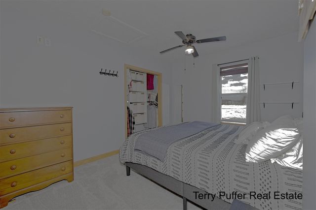 1497 W Grand River Avenue, Ionia, MI 48846