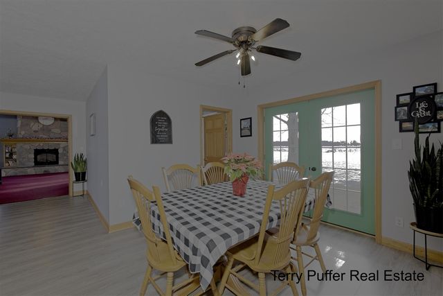 1497 W Grand River Avenue, Ionia, MI 48846