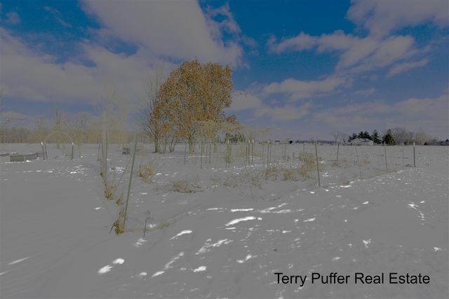 1497 W Grand River Avenue, Ionia, MI 48846