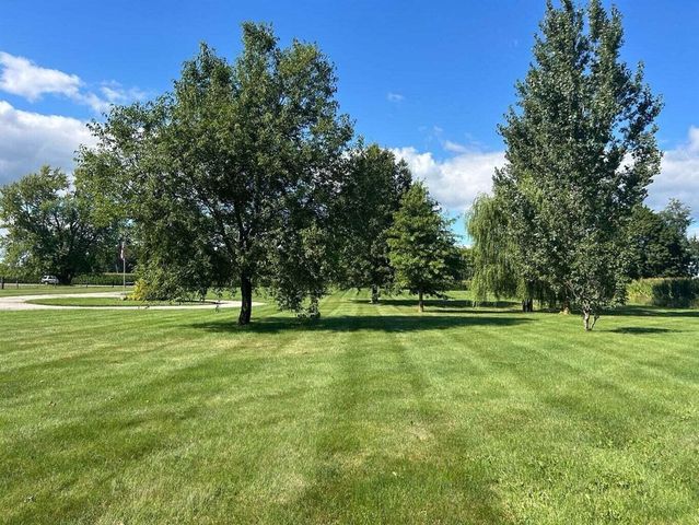 1497 W Grand River Avenue, Ionia, MI 48846