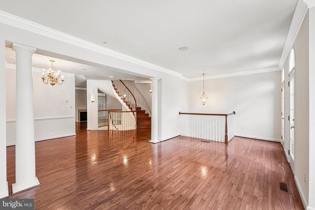 7720 SPOLETO LN, Mclean, VA 22102