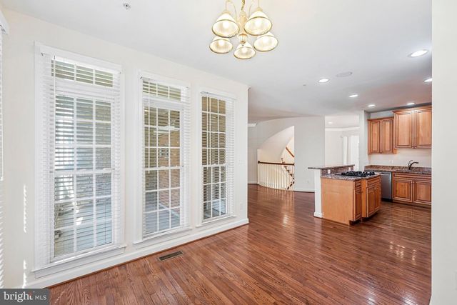7720 SPOLETO LN, Mclean, VA 22102