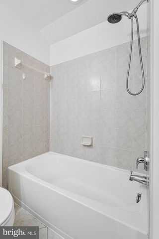 7720 SPOLETO LN, Mclean, VA 22102