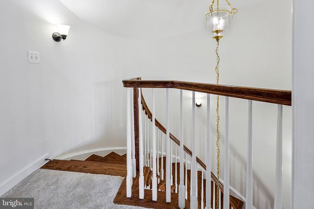 7720 SPOLETO LN, Mclean, VA 22102